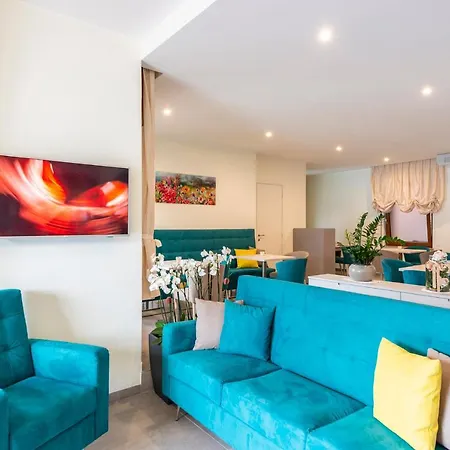 Firenze 3 S 3* Brenzone sul Garda