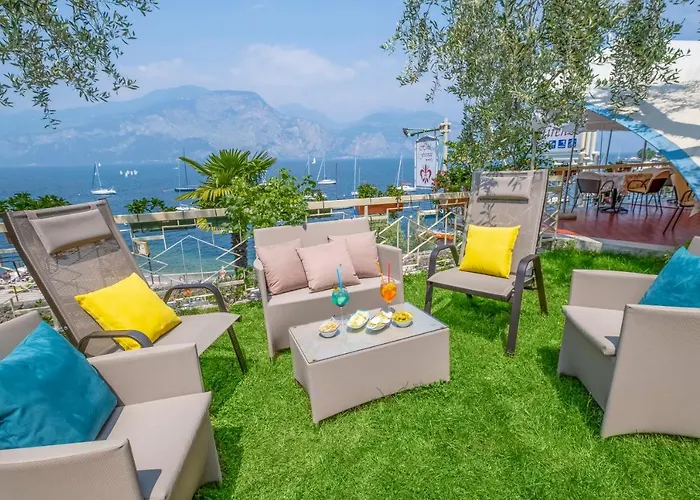 Hotel Firenze 3 Stelle Superior Brenzone sul Garda