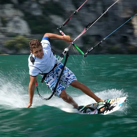 酒店 Firenze 3 Stelle Superior 布雷佐内加尔达