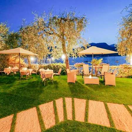 Firenze 3 Stelle Superior 3* Brenzone sul Garda