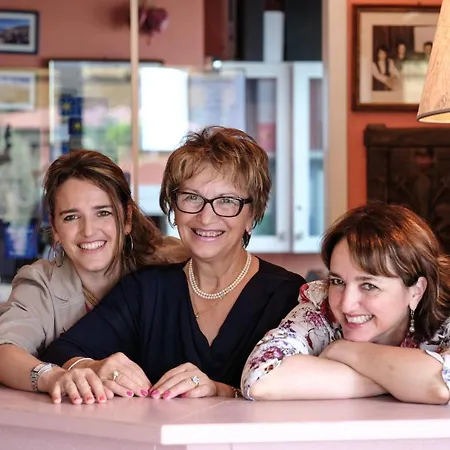 Firenze 3 Stelle Superior 布雷佐内加尔达